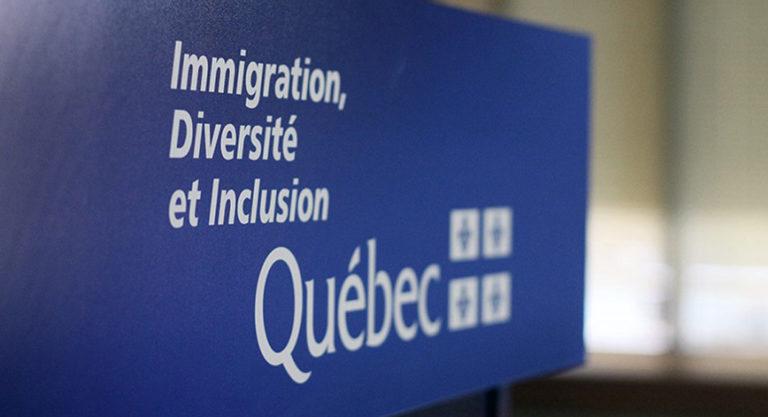 Quelle est la meilleure stratégie pour rester au Québec ?