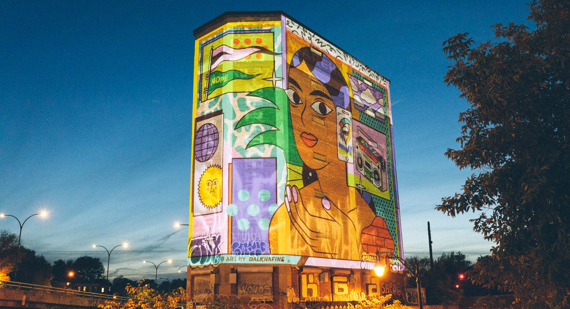 Dalkhafine, l’artiste qui illustre les façades de Montréal