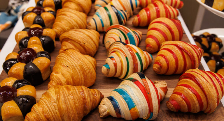 Meilleur croissant de Montréal: qui sont les membres du jury cette année ?